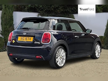 Used MINI Hatch 2023 for sale - 75625037: Photo