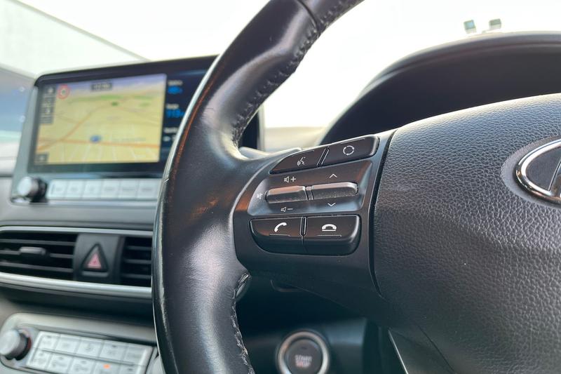 Used Hyundai KONA 2020 for sale - 76895434: Photo 30