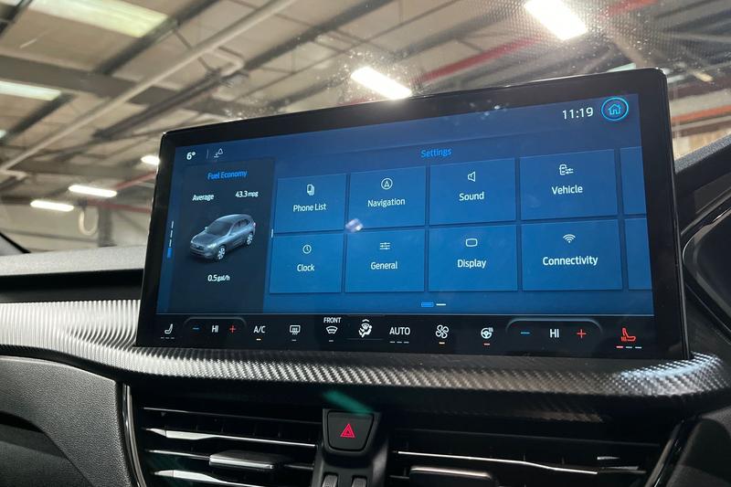 Used Ford Kuga 2025 for sale - 77006074: Photo 35