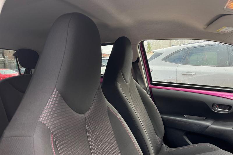 Used Toyota AYGO 2018 for sale - 77901120: Photo 17