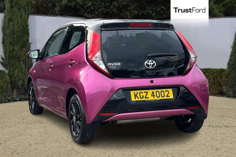 Used Toyota AYGO 2018 for sale - 77901120: Photo 2