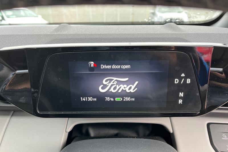 Used Ford Explorer 2024 for sale - 76234789: Photo 13