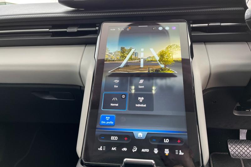 Used Ford Explorer 2024 for sale - 76234789: Photo 32