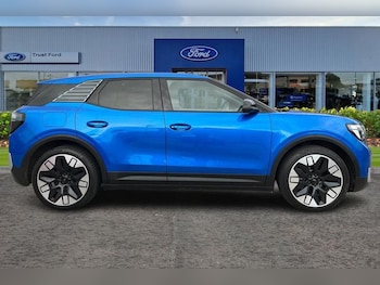 Used Ford Explorer 2024 for sale - 76234789: Photo 3