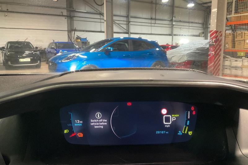 Used Peugeot 2008 2022 for sale - 77326850: Photo 13