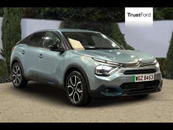 2022 - *£0 VRT* 100kW Shine Plus 50kWh 5dr Auto- Parking Sensors & Camera AUTO