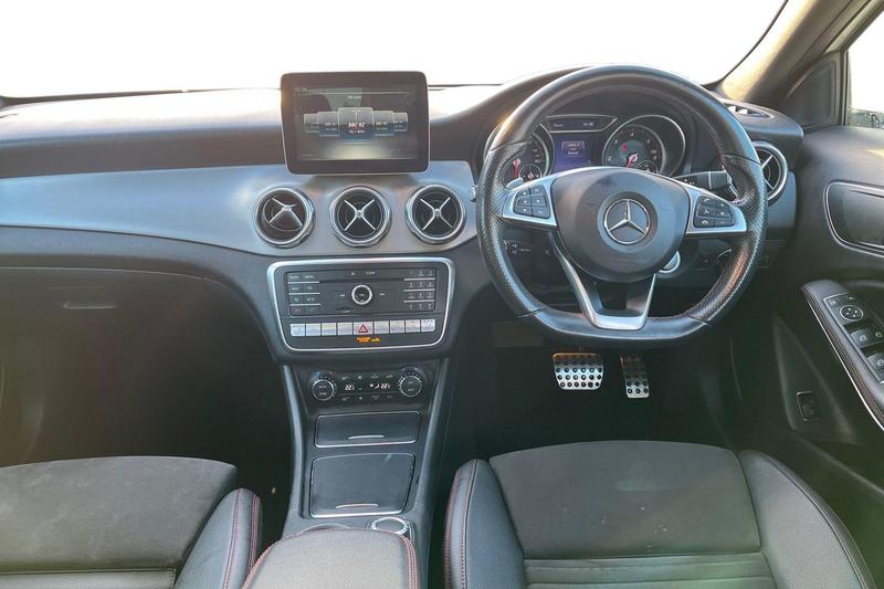 Used Mercedes-Benz GLA 2017 for sale - 76908836: Photo 10