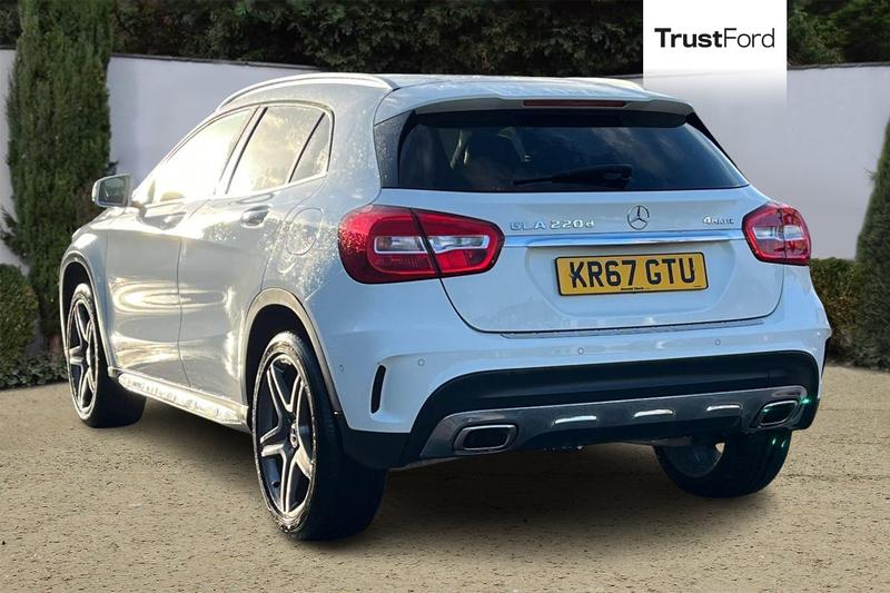 Used Mercedes-Benz GLA 2017 for sale - 76908836: Photo 2