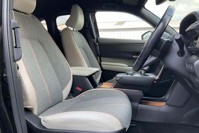 Used Mazda MX-30 2021 for sale - 76400110: Photo 17