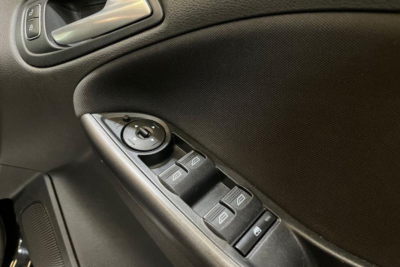 Used Ford Focus 2018 for sale - 78015352: Photo 16