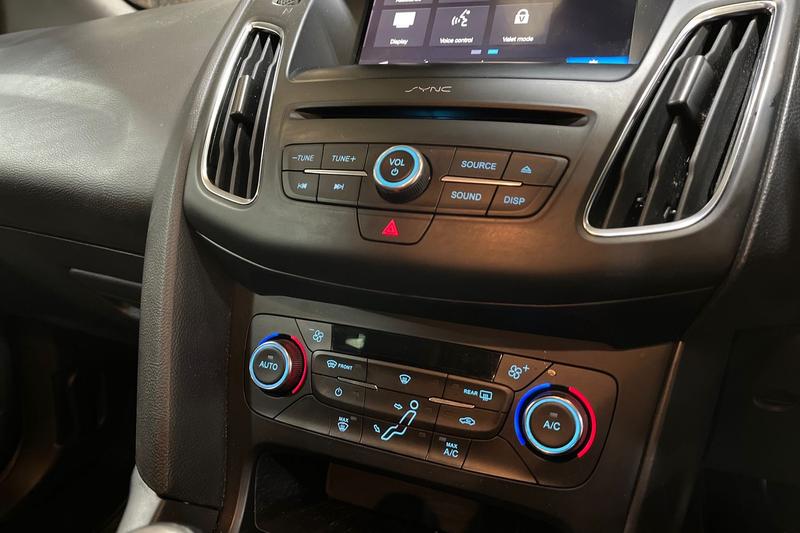 Used Ford Focus 2018 for sale - 78015352: Photo 37