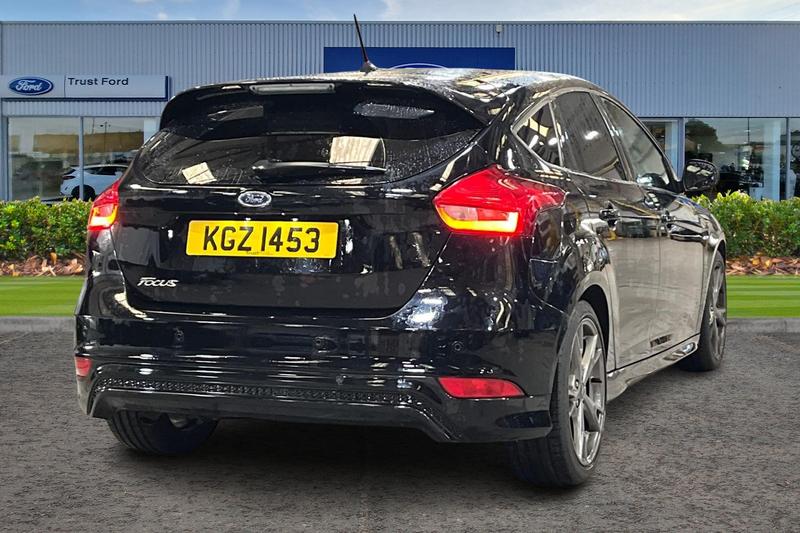 Used Ford Focus 2018 for sale - 78015352: Photo 4