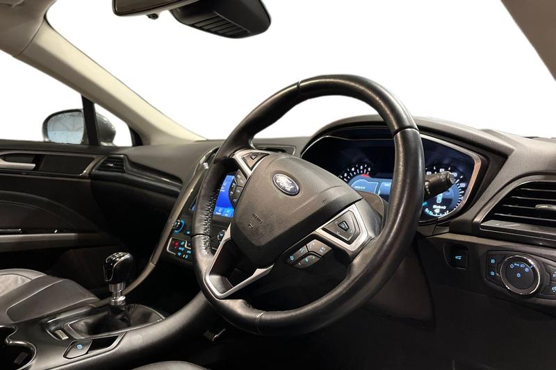 Used Ford Mondeo 2019 for sale - 77332478: Photo 9