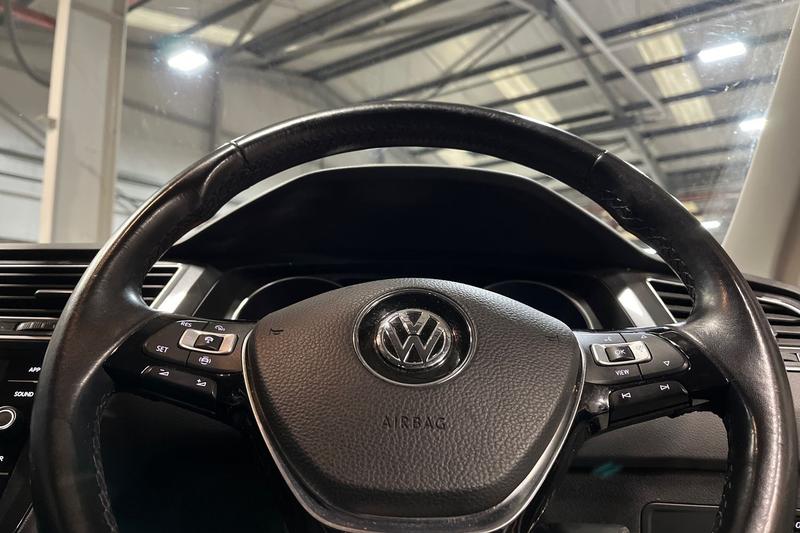 Used Volkswagen Tiguan 2018 for sale - 77346238: Photo 12