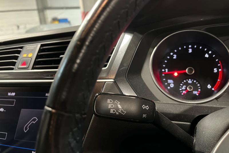 Used Volkswagen Tiguan 2018 for sale - 77346238: Photo 14