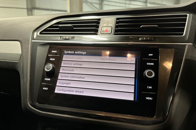 Used Volkswagen Tiguan 2018 for sale - 77346238: Photo 37