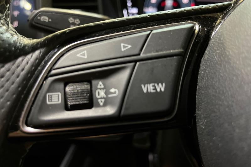 Vehicle 33