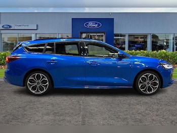 Used Ford Focus 2023 for sale - 78867919: Photo