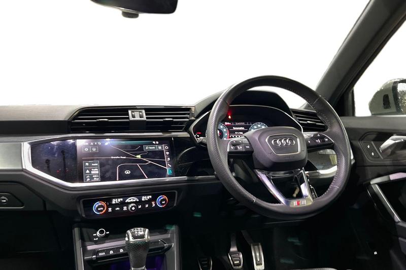 Used Audi Q3 2019 for sale - 77665696: Photo 10