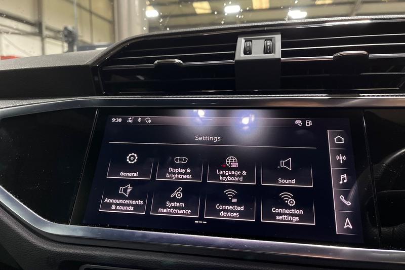 Used Audi Q3 2019 for sale - 77665696: Photo 37