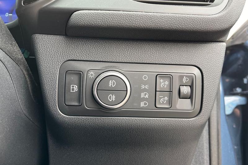 Used Ford Kuga 2021 for sale - 77346236: Photo 27