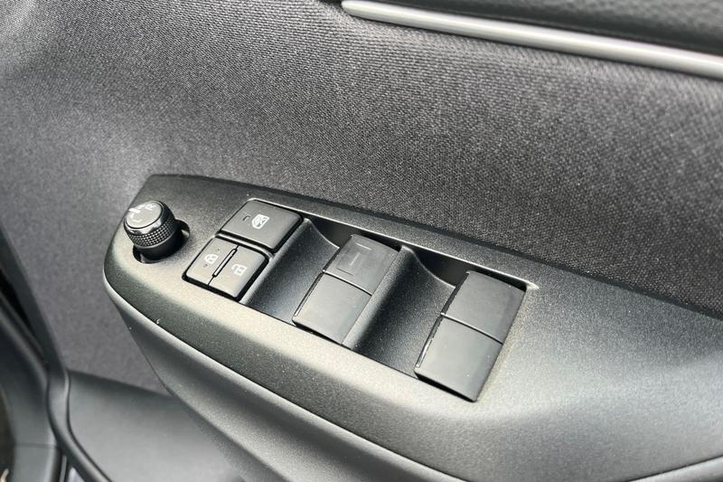 Used Toyota Yaris Cross 2023 for sale - 77965968: Photo 16