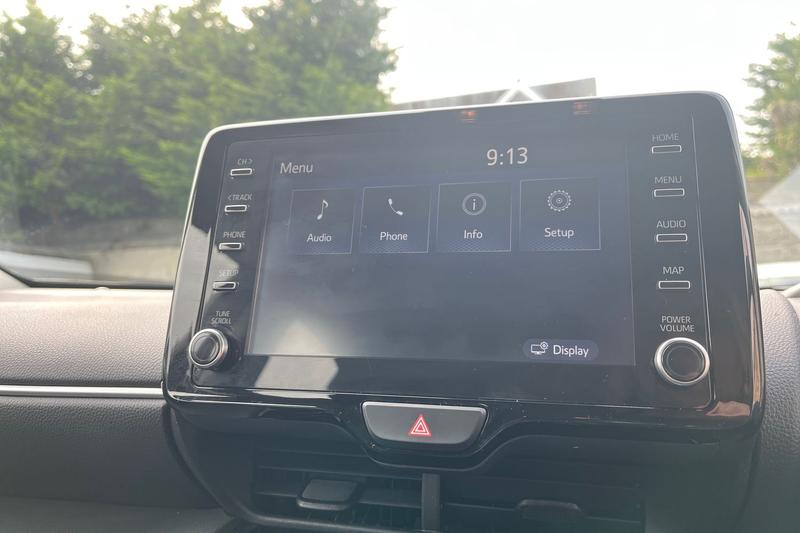 Used Toyota Yaris Cross 2023 for sale - 77965968: Photo 33