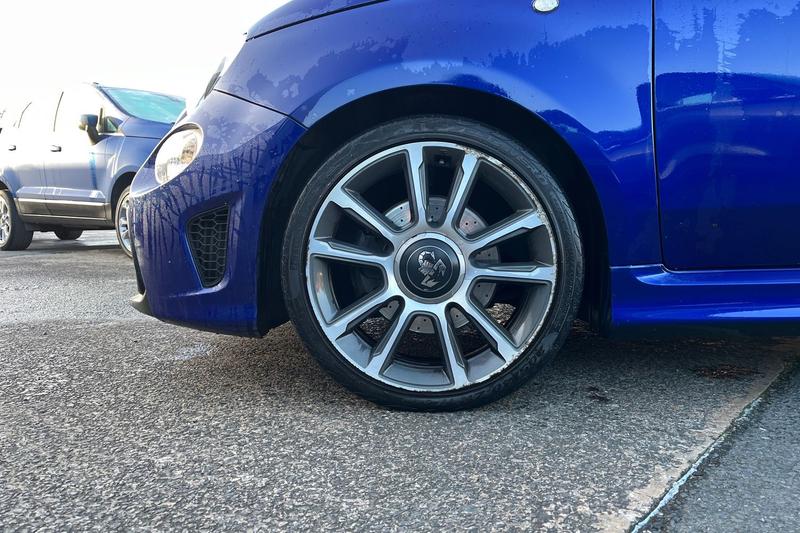 Used Abarth 595 2019 for sale - 76971971: Photo 8