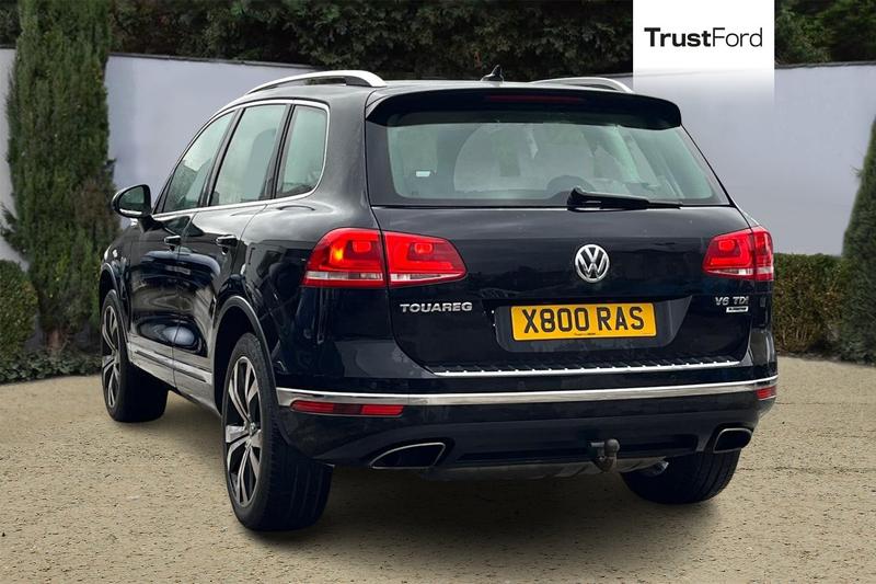 Used Volkswagen Touareg 2015 for sale - 77450491: Photo 2