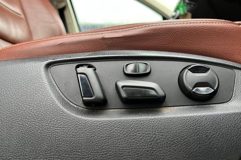 Used Volkswagen Touareg 2015 for sale - 77450491: Photo 26