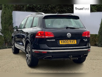 Used Volkswagen Touareg 2015 for sale - 77450491: Photo