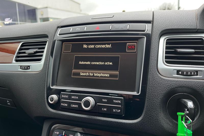 Used Volkswagen Touareg 2015 for sale - 77450491: Photo 33