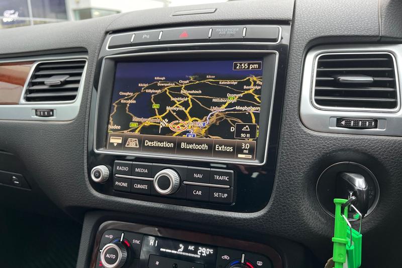 Used Volkswagen Touareg 2015 for sale - 77450491: Photo 34