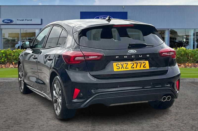 Used Ford Focus 2023 for sale - 76184520: Photo 2