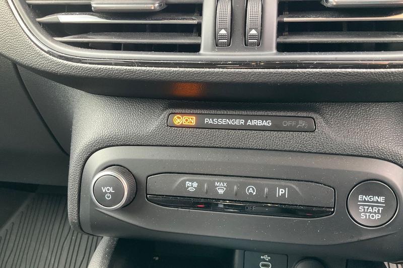 Used Ford Focus 2023 for sale - 76184520: Photo 38