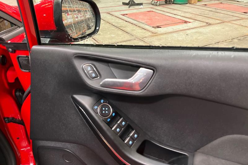 Used Ford Fiesta 2020 for sale - 76641074: Photo 25