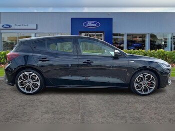 Used Ford Focus 2022 for sale - 77582068: Photo