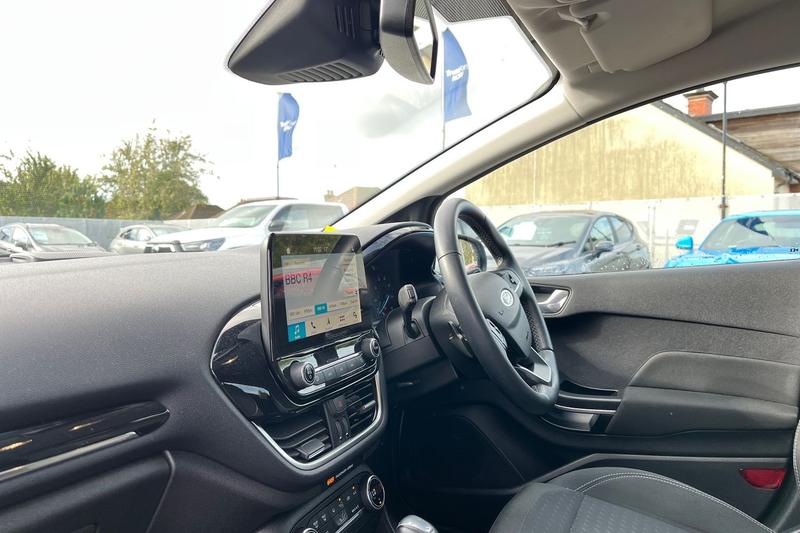 Used Ford Fiesta 2018 for sale - 75995283: Photo 18