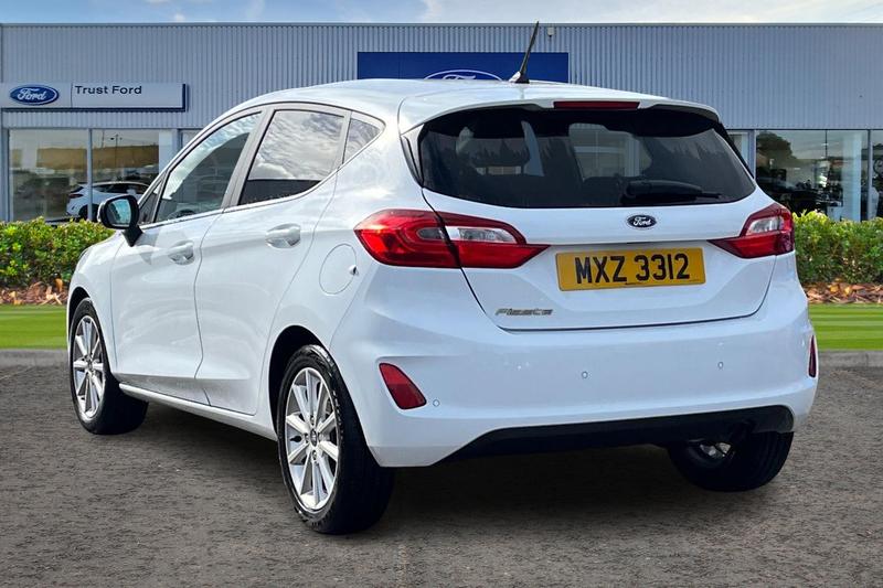 Used Ford Fiesta 2018 for sale - 75995283: Photo 2