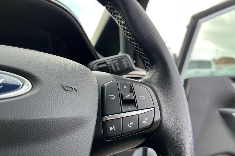 Used Ford Fiesta 2018 for sale - 75995283: Photo 27