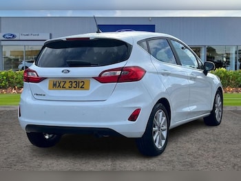 Used Ford Fiesta 2018 for sale - 75995283: Photo 4