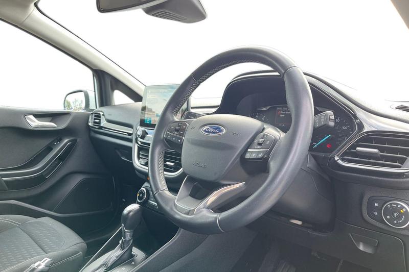 Used Ford Fiesta 2018 for sale - 75995283: Photo 9