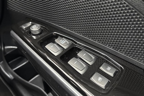 Used Ssangyong Tivoli 2022 for sale - 75713155: Photo 16