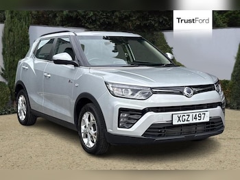 2022 - 1.2P Ventura SUV 5dr - Parking Sensors & Camera Manual