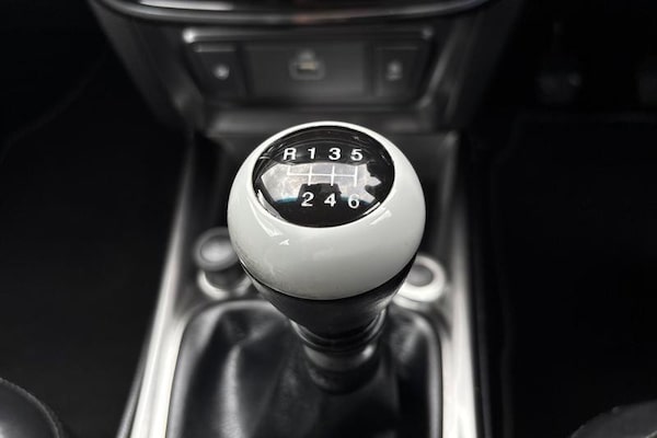 Used Ssangyong Tivoli 2022 for sale - 75713155: Photo 28