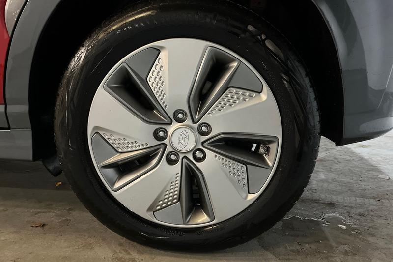 Used Hyundai KONA 2020 for sale - 76508170: Photo 8