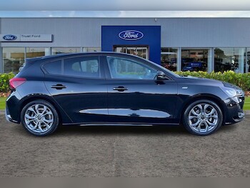 Used Ford Focus 2023 for sale - 77176378: Photo