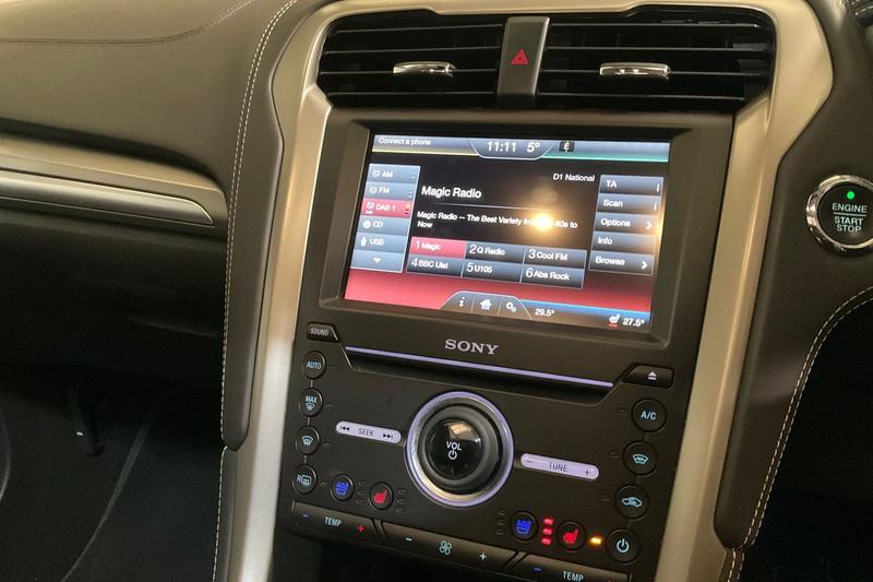 Used Ford Mondeo 2016 for sale - 76830326: Photo 32