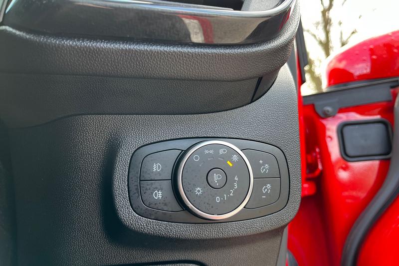 Used Ford Fiesta 2019 for sale - 77834396: Photo 26