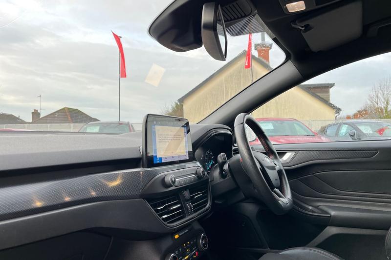 Used Ford Focus 2019 for sale - 77128204: Photo 18